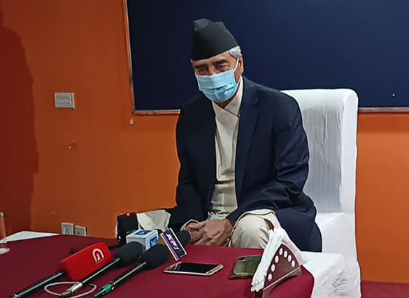 प्रधानमन्त्री देउवाले स्थानीय तह निर्वाचनबारे प्रचण्ड र नेपालसँग गरे छलफल